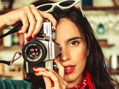 Ein interessanter Schnappschuss als Profilphoto erhöht die Chancen Frauen kennenzulernen